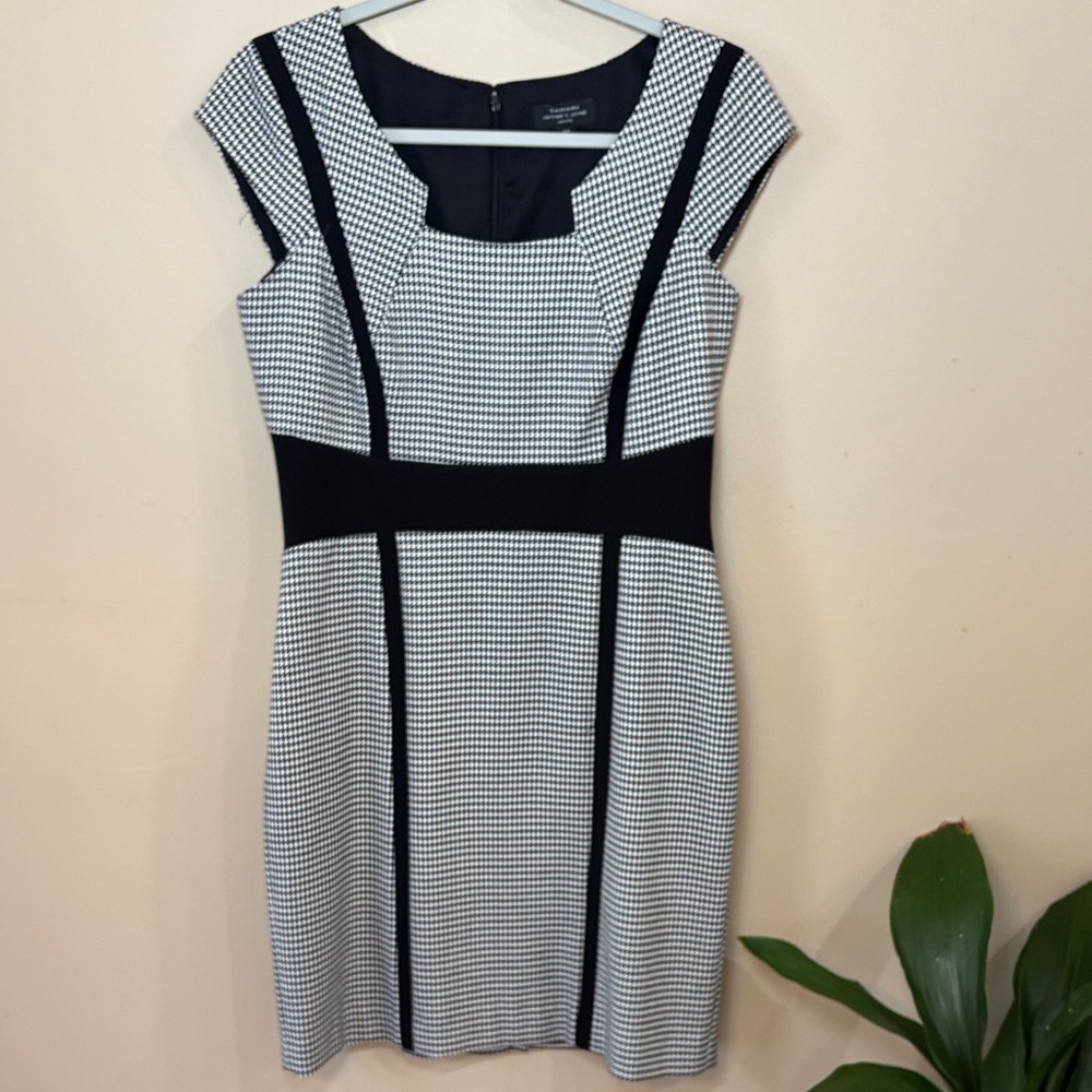 Black & White Houndstooth Midi Dress with Contrast Waist and Panels